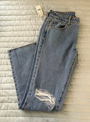 Jordyn PacSun Low-Rise Straight Jeans Medium Indigo Leg thumbnail 1