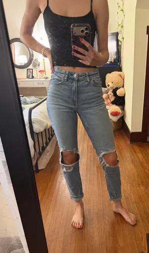 American Eagle Mom Jeans thumbnail 1