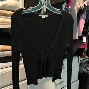 AE long sleeve lettuce trim tie shirt thumbnail 1