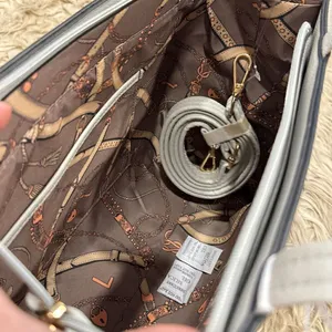 NWT gray purse Gray thumbnail 3
