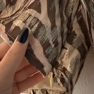 Nasty Gal Brown and Cream Patterned Top thumbnail 4