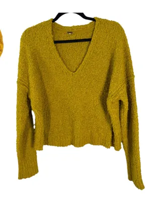 Free People Finders Keepers V Neck Moss Yellow Green Textured Crop Sweater Small thumbnail 1