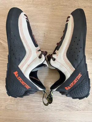 La Sportiva Tradmaster Rock Climbing Shoes Women’s Size 6.5 Outdoors Adventure thumbnail 5