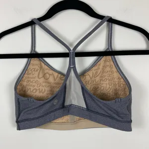 Lululemon Flow Y Bra Blue White Stripe Women’s Size 8 Active Sports Bra Light thumbnail 4
