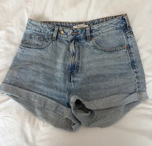 PacSun Mom Shorts thumbnail 1