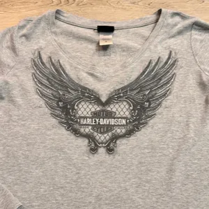 Harley-Davidson Long Sleeve V-Neck‎ Graphic Tee Biker Top Womens Size Small thumbnail 3