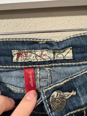 Buckle Lexi Bootcut  26x31 1/2 thumbnail 5