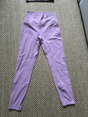 Pink Lululemon Set  thumbnail 2