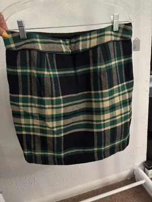 Tommy Hilfiger Green and Black Plaid Pencil Skirt thumbnail 2