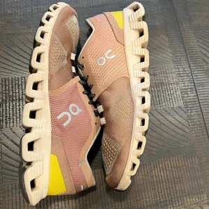 On cloud X brown running shoes for women 8.5 thumbnail 7