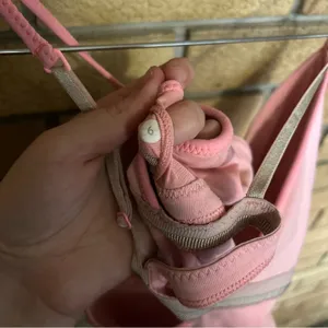 Lululemon Criss Cross Tank Light Pink Elastic Banded Size 6 thumbnail 4