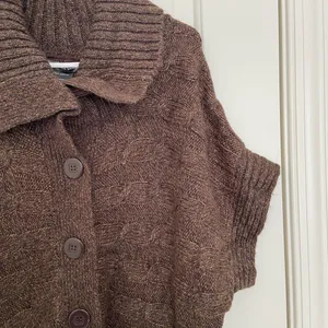 EUC | United States Sweaters women’s brown thick knit acrylic collar‎ sweater thumbnail 2