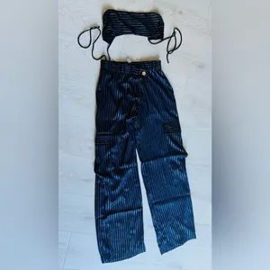 Lucy in the Sky, Navy Blue,Gold Striped Wide Leg Pants Two piece Set Sz S thumbnail 3
