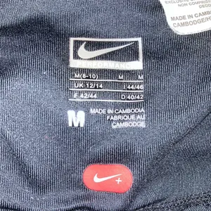 Nike Performance Zipper Leggings, Medium thumbnail 6