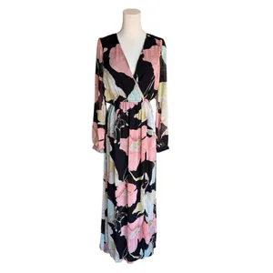 Lulu's - NWT Wondrous Water Lilies Black Floral Print Maxi Dress Sz M thumbnail 4
