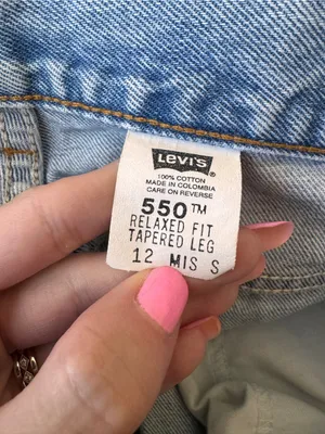 Levi’s 550 Relaxed Fit Tapered Leg 12 Misses Light Wash High Rise Denim Jeans thumbnail 6