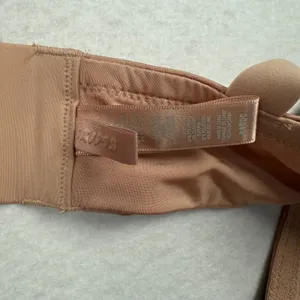 SKIMS T Shirt Bra Women 44DDD‎ Clay Tan Wireless Seamless Plunge Everyday thumbnail 4