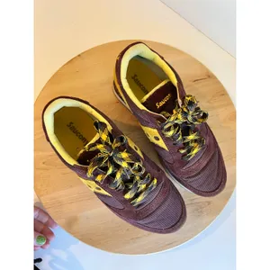 Saucony Jazz Maroon & Yellow Suede Leather Lace Up Sneakers Women's Size 8 thumbnail 10