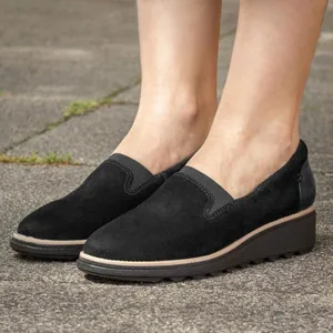Clarks Collection Loafers Sharon Dolly‎ Black Suede Womens Size 9 Comfort Preppy thumbnail 8