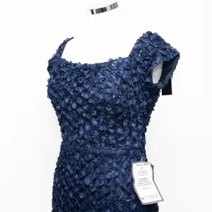 Xscape - 3D Petal Off-The-Shoulder‎ Lace Fit & Flare Dress thumbnail 10