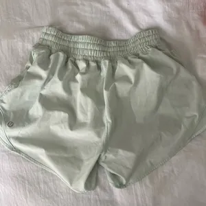 hotty hot 4” shorts thumbnail 3