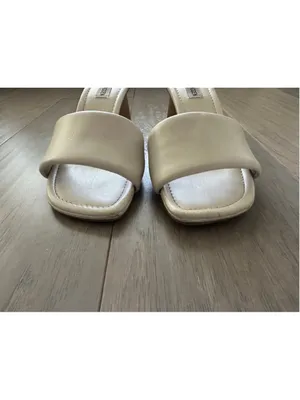 Steve Madden Beige Slip On Heel Sandals Women's Size 7.5 thumbnail 3