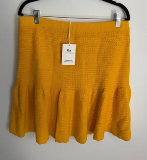 Free Assembly Golden Sunshine Flare Mini skirt size large thumbnail 1