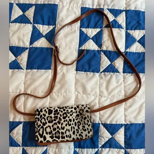 Vera Pelle Italian Real Fur Leopard Print Crossbody Bag thumbnail 2