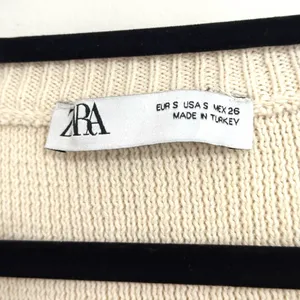 Zara Buttoned Knit Sweater Vest Small thumbnail 4