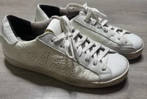 P448 John White Crinkled Leather Low Top Sneakers Italy Women Size 37 or 6.5 thumbnail 1