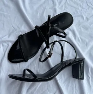 Nine West Heels thumbnail 1