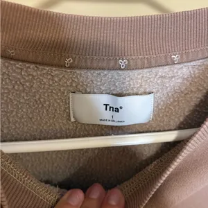 Aritzia TNA Crewneck Sweatshirt thumbnail 3