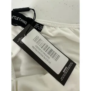 PrettyLittleThing Womens‎ 10 White Slinky Buckle Detail Halter Top CNA0410 NWT thumbnail 6