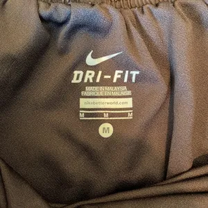 Nike Dri-Fit Athletic Shorts with Drawstring & Liner thumbnail 3