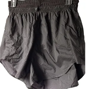 Lululemon Step Out High Rise Short 3" Size 6 thumbnail 6