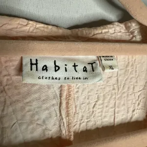 Habitat Clothes To Live In XL Peach Crinkle Textured Button Front Top Lagenlook thumbnail 5
