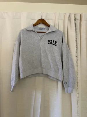 Yale university crewneck thumbnail 2