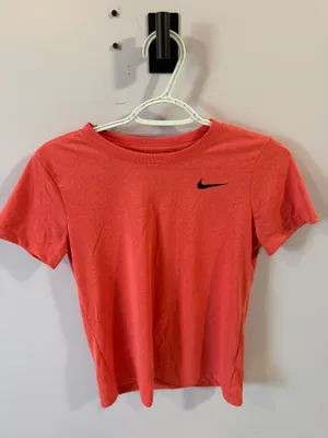 Nike Tee Shirt Women’s thumbnail 1