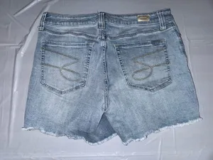 7 For All Mankind Weekend Short Denim Shorts Size 10 thumbnail 2