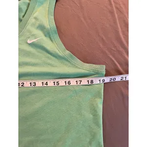 Nike Dri-Fit Women's Green tank top X-Large XL thumbnail 2