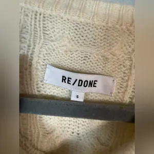 Re/Done Ivory White Cable Knit Cropped Sweater Size Small thumbnail 4