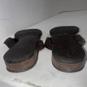 Vintage Y2K Brighton Cedar Leather Heart Flip Flop Sandals Shoes Brazil Sz 6.5 thumbnail 13
