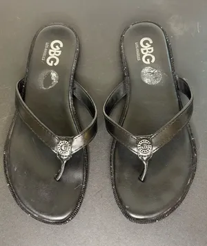 GBG Los Angeles Black Leather Thong Sandals Size 6.5 thumbnail 1