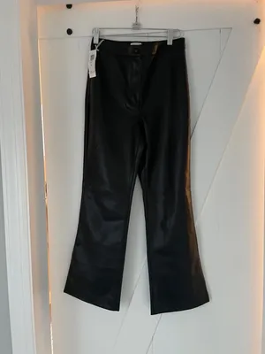 NEW ARITZIA WILFRED ADELE FLARED VEGAN LEATHER PANTS IN BLACK SIZE 4! thumbnail 7