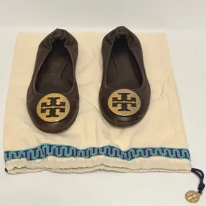 Tory Burch Reva Ballet Flats Brown Leather Gold Logo Medallion Size 9.5 thumbnail 10