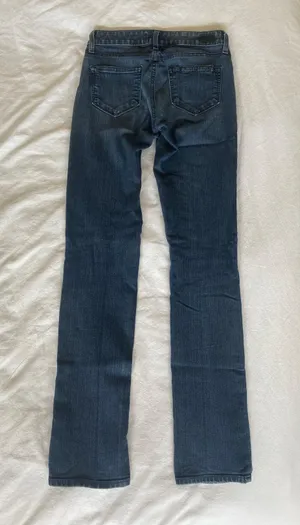 Straight Leg Jeans  thumbnail 3