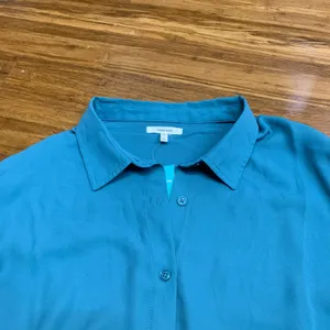 Maurices Button Down Top Womens Size XL Teal‎ Knot Front Long Sleeve Blouse NWT thumbnail 2