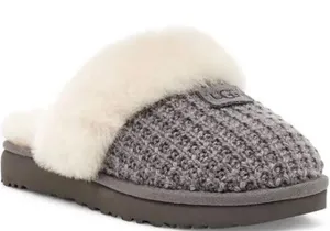 UGG Slippers thumbnail 1
