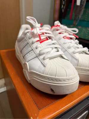 Adidas Superstar Bold White and Red Women’s Platform Sneakers. Size: 7 thumbnail 3