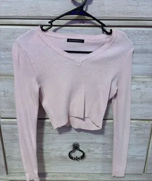 Brandy Melville Top thumbnail 1